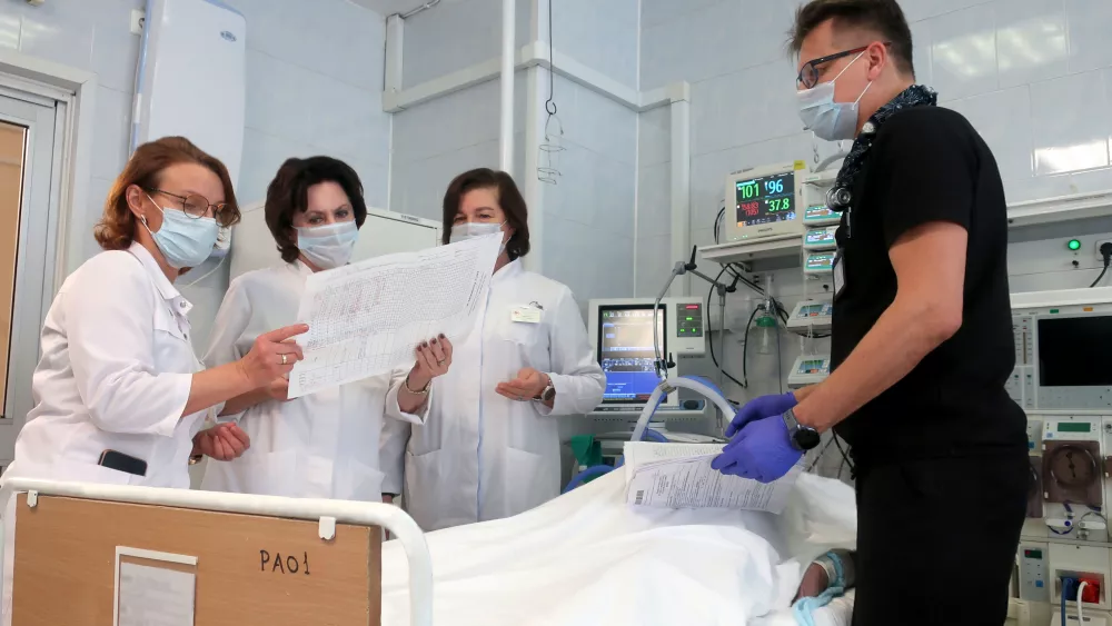 Врачи СОКБ №1 спасли молодого пациента с бронзовой кожей