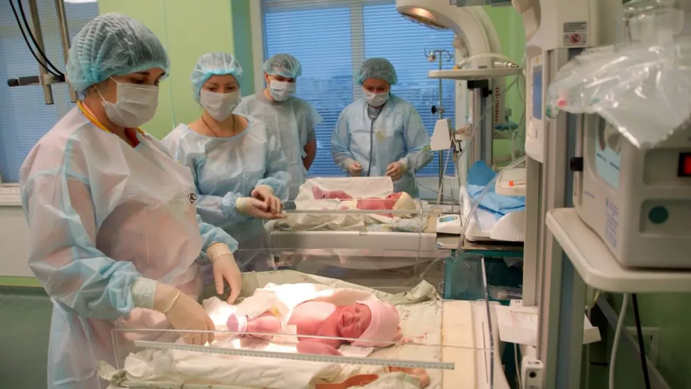 Денис Паслер рассказал о первых итогах внедрения расширенного неонатального скрининга