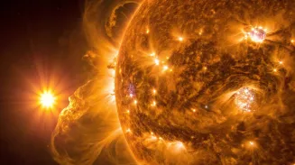 Cерия вспышек на Солнце произошла в ночь на 11 февраля