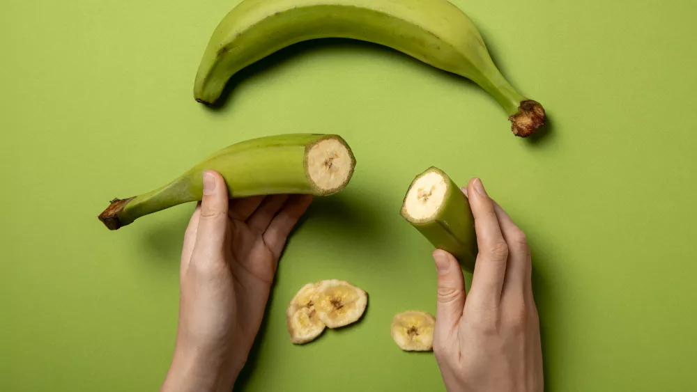 По новому ГОСТу импортные бананы должны быть зелеными и не меньше 14 см
