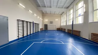 Свердловская область направит 352 млн рублей на ремонт спортзалов Свердловская область направит 352 млн рублей на ремонт спортзалов