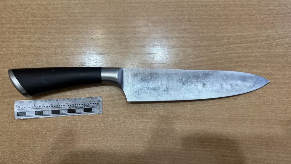 Житель Серова с ножом украл водку из магазина