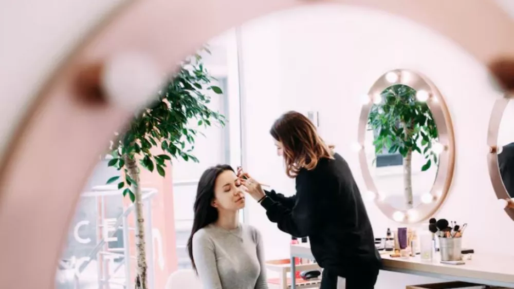 В Екатеринбурге 15 апреля пройдёт бесплатная конференция для бьюти-бизнеса Y+1