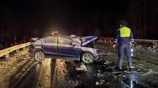 Трое пострадали в ДТП под Нижним Тагилом из-за внезапного весеннего снегопада