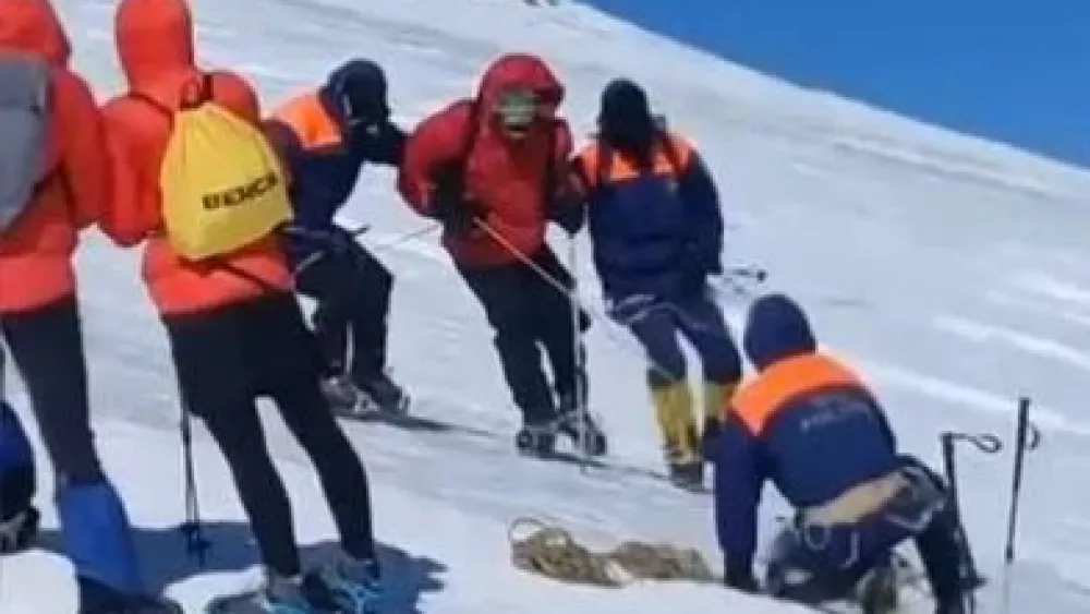Молодого туриста эвакуировали с горы Эльбрус