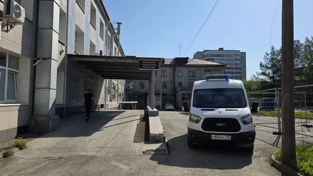 Врачи ЦГКБ №24 вывели из комы пациентку, поступившую с анафилактическим шоком