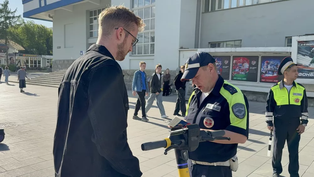 Больше 50 самокатчиков-нарушителей поймали в столице Урала за два часа Больше 50 самокатчиков-нарушителей поймали в столице Урала за два часа