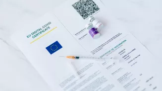 Что дает сертификат о прививке против коронавируса? Что дает сертификат о прививке против коронавируса?