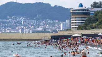 Написали письмо Деду Морозу и поехали на море Написали письмо Деду Морозу и поехали на море