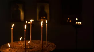 Почему из тысяч погибших лишь Евгения Родионова считают народным заступником?