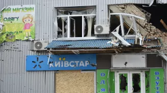 Тюремный рэп о вакцинации, кот на удочке, шутники с головой косули