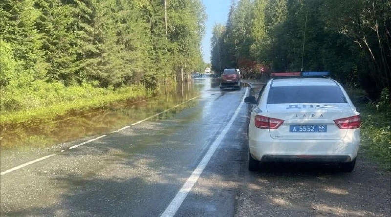 Реверсивное движение открыли на трассе на севере Свердловской области Реверсивное движение открыли на трассе на севере Свердловской области