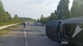 На трассе Серов – Североуральск – Ивдель столкнулись Ford и Changan, пострадали 5 человек На трассе Серов – Североуральск – Ивдель столкнулись Ford и Changan, пострадали 5 человек