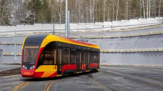 Президент сравнил развитие транспорта в Екатеринбурге с Москвой