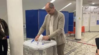 Глава региона проголосовал на выборах и рассказал, каким должен быть идеальный депутат Глава региона проголосовал на выборах и рассказал, каким должен быть идеальный депутат