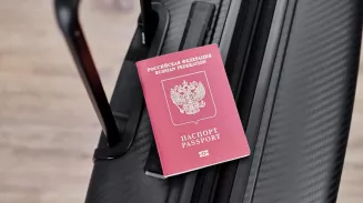 С 2027 года в загранпаспорта перестанут вписывать данные о детях